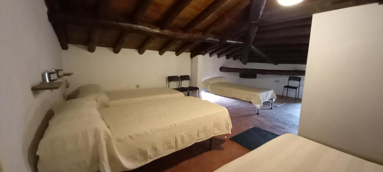 Albergue Turistico "San Blas" De Oliva De Plasencia Екстериор снимка